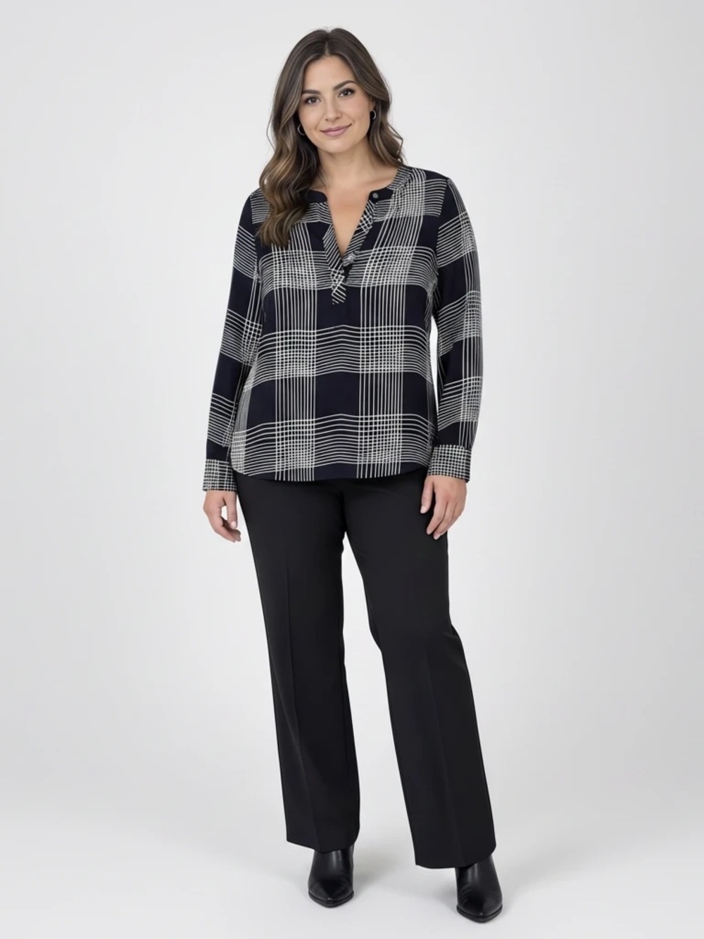 Banana Republic Navy Blue White Grid Blouse Roll Tab Sleeves Women’s Large